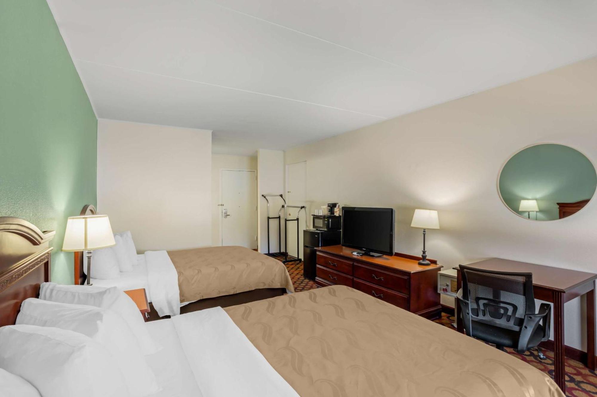 Quality Inn Enola - Harrisburg Esterno foto
