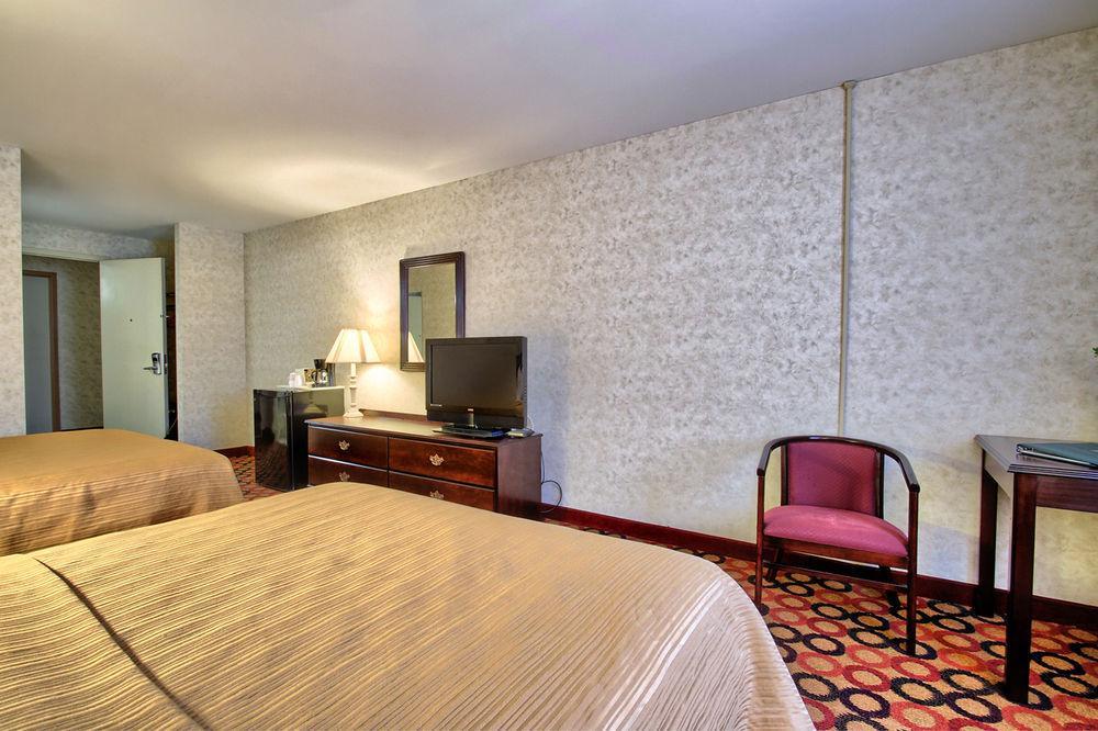 Quality Inn Enola - Harrisburg Esterno foto
