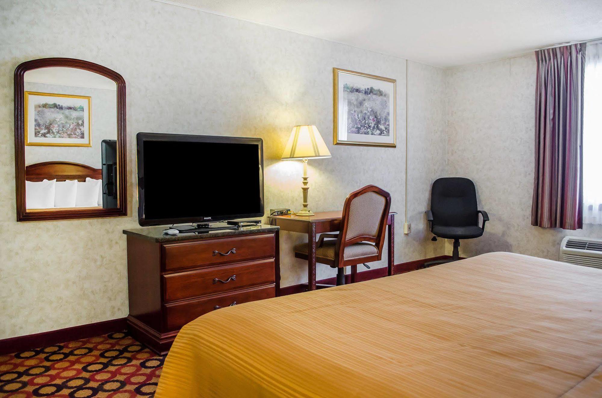 Quality Inn Enola - Harrisburg Esterno foto